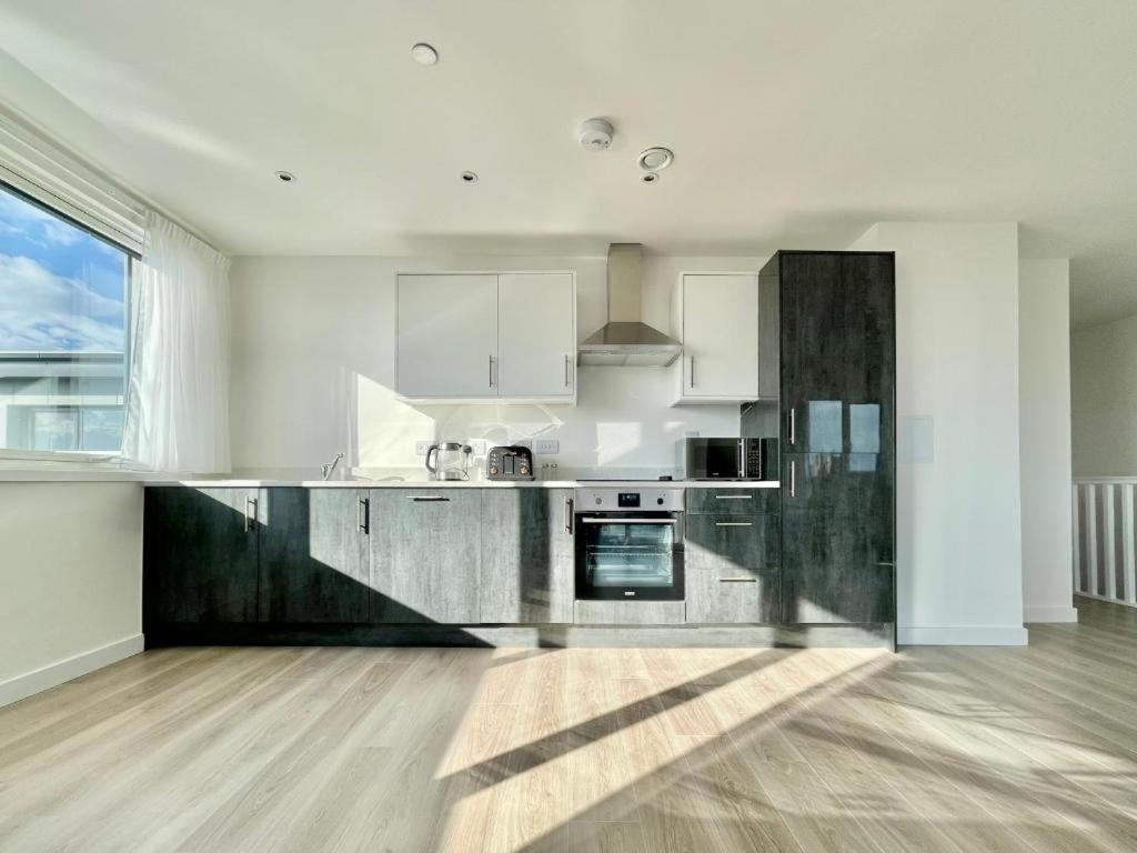 Bayard Plaza Penthouse Apartments ピーターバラ エクステリア 写真