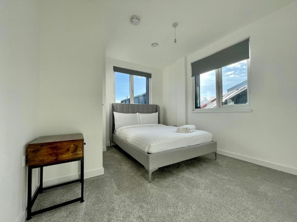 Bayard Plaza Penthouse Apartments ピーターバラ エクステリア 写真
